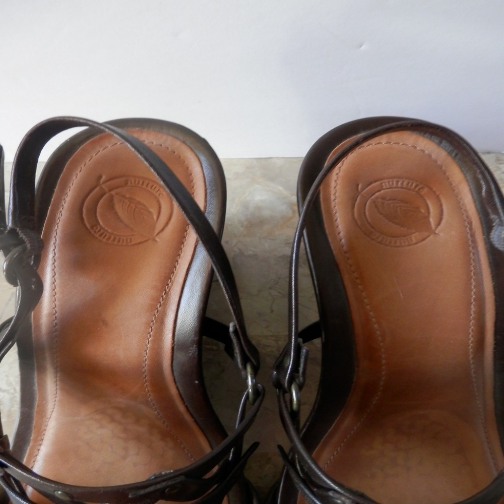 Nurture Wedge All Leather Sandals - Picture 7 of 8
